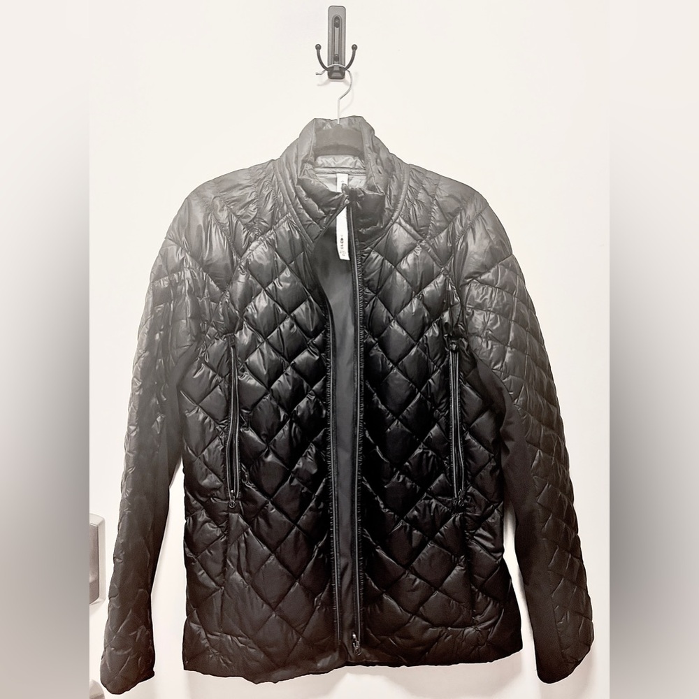 Lululemon Athletica Lightweight Quilted Black Jacket (Size 8) *JUST AS NEW!🎁🖤*